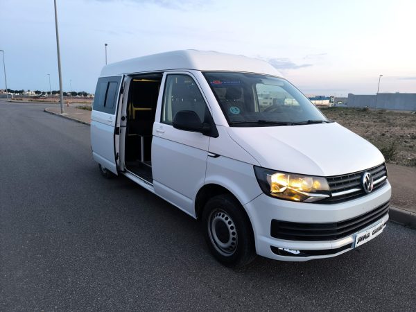 Volkswagen Transporter Camperizada – 2018 | 105cv | 140.000 km