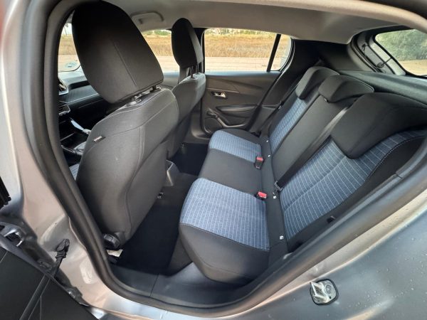Peugeot 208 PureTech 75cv – 2020 – Muy cuidado